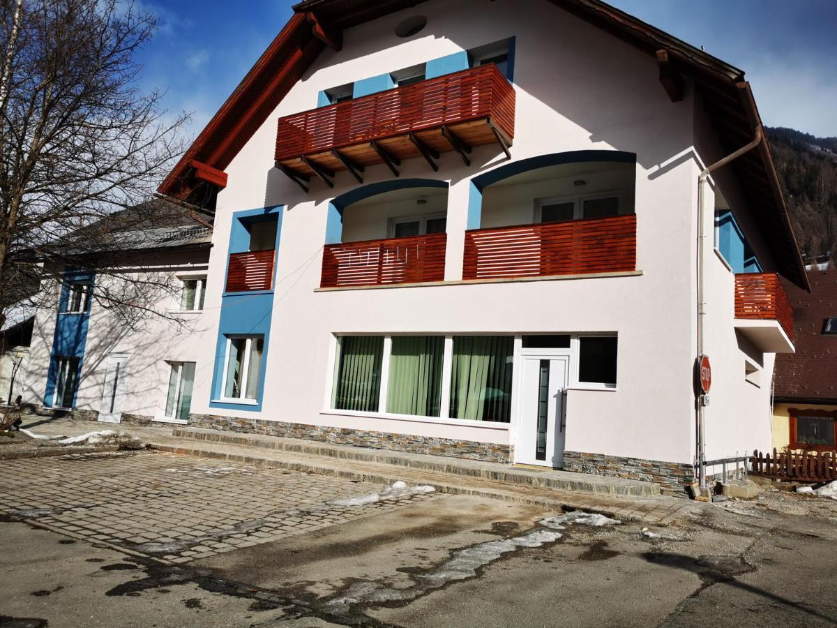 Готель Alpinpelso Санкт-Міхель-ім-Лунгау Екстер'єр фото